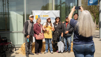 Prospective students and their families visit campus and get to know more about the college during the Aggie Day event. (Elyssa Lieu/UC Davis)