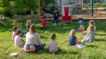 Students and staff teach kids at the Early Childhood Lab on campus.