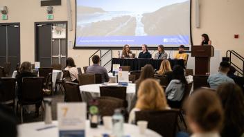 CA&ES hosted the “Innovating Solutions for the Future of California and Beyond” symposium and networking lunch on May 5. (Jael Mackendorf / UC Davis) 