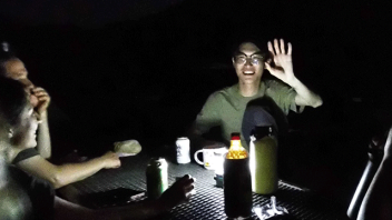 UC Davis graduate student Yuanxin Ji created a heartfelt hip hop song with lyrics about the intricate world of soil after completing a summer field course. During the course, students traveled to spots like Fort Bragg and Mono Lake to get hands-on experience digging soil pits and analyzing the soil’s physical properties and classification.