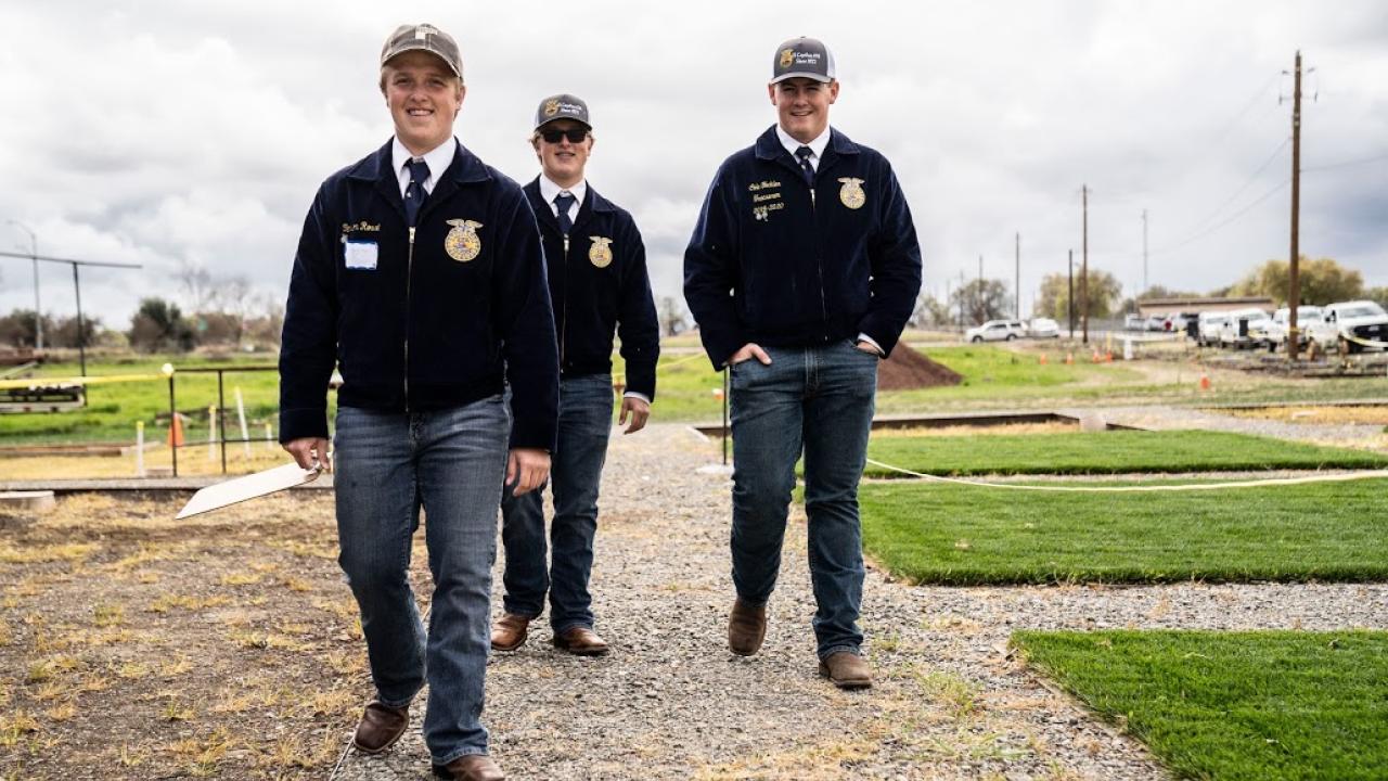 FFA Contestants in Uniform