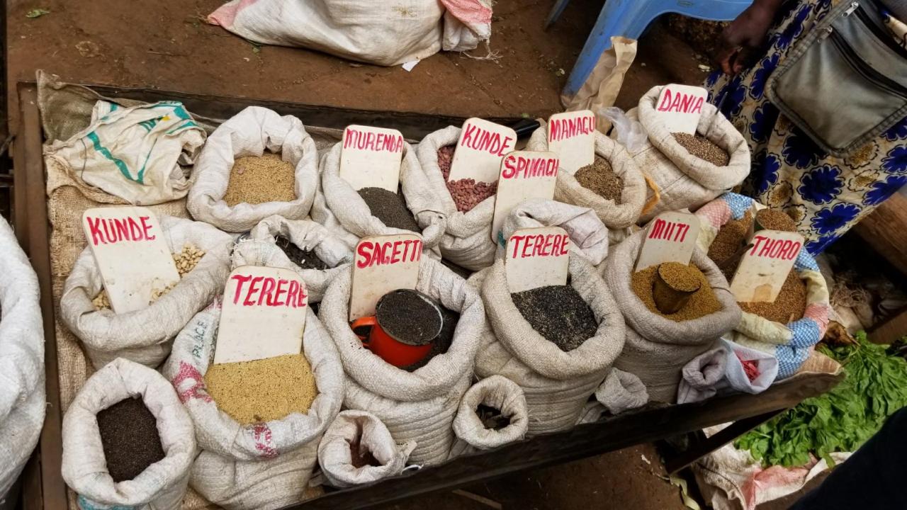 Seeds of traditional African crops for sale at a market outside Nairobi, Kenya. (Allen Van Deynze/UC Davis)