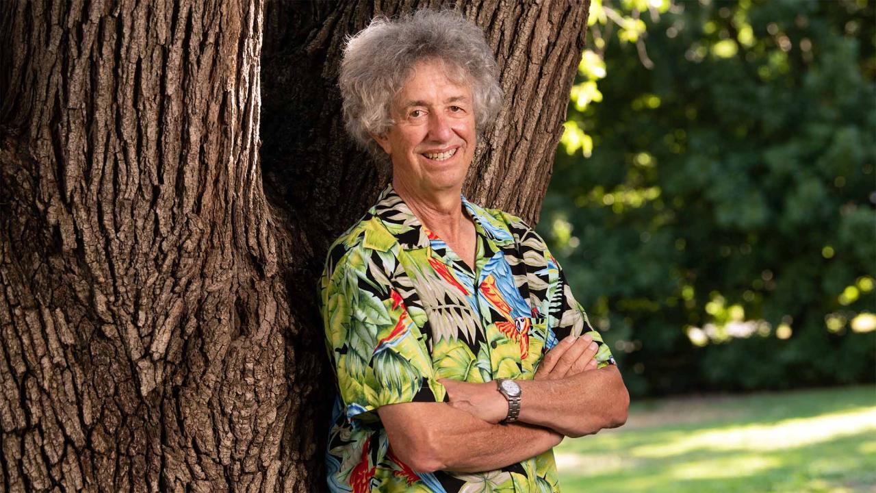 Alan Hastings is a distinguished professor emeritus in the Department of Environmental Science and Policy and a member of the National Academy of Sciences. (Gregory Urquiaga/UC Davis)