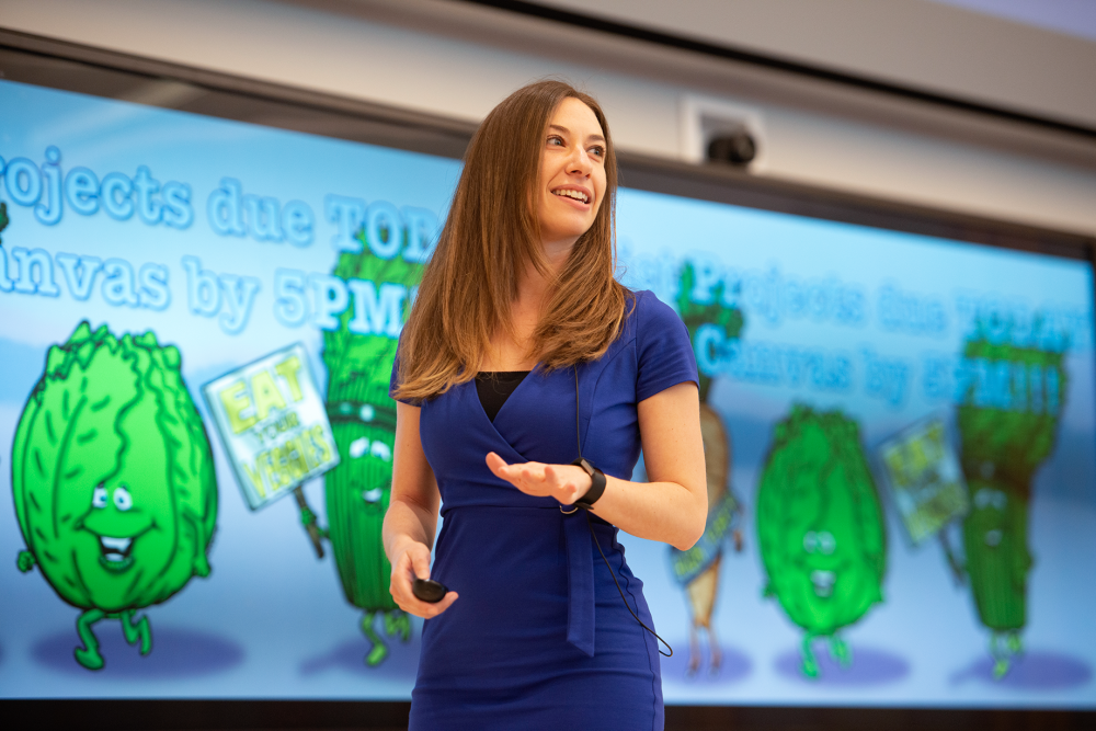 Debbie Fetter gives lecture to students taking her course, Nutrition 10.