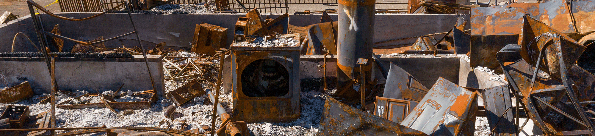 UC Davis environmental toxicology professor Qi Zhang is conducting metal analysis with a device called “Particle into Liquid Sampler” to study smoke from the fire.